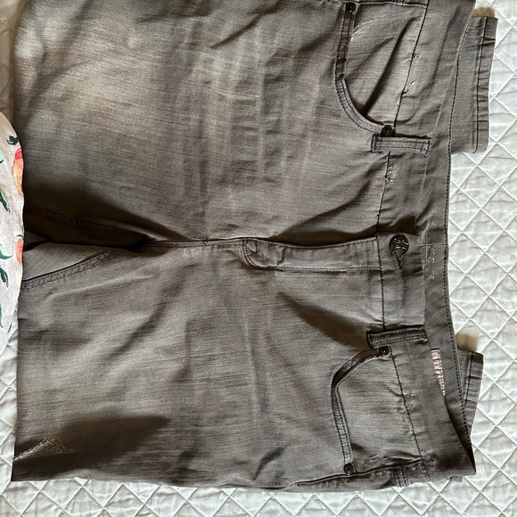 Melissa McCarthy Jeans EUC 20W black, grey distressed pencil crayon plus size - Picture 8 of 10